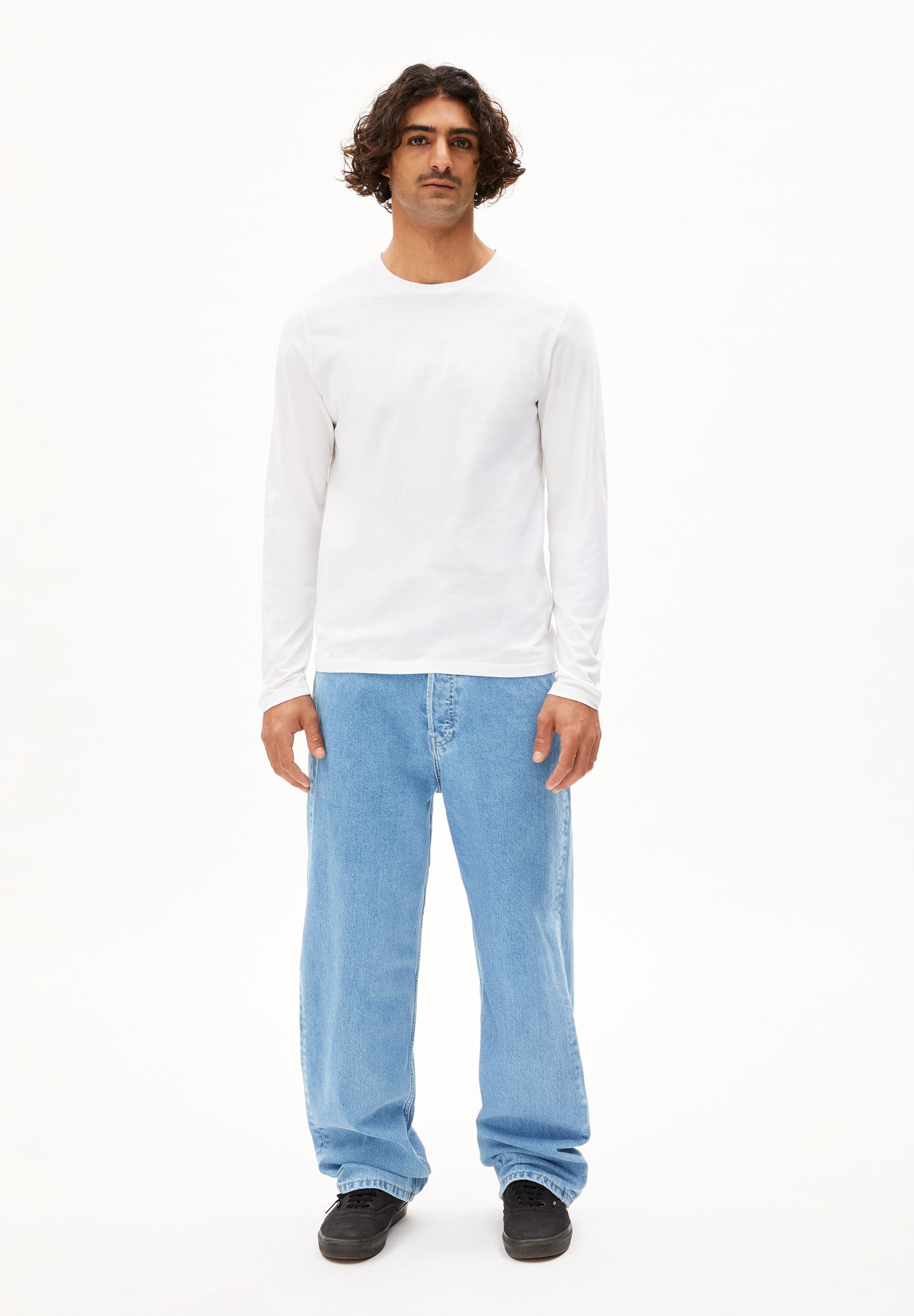 30003700-188_411