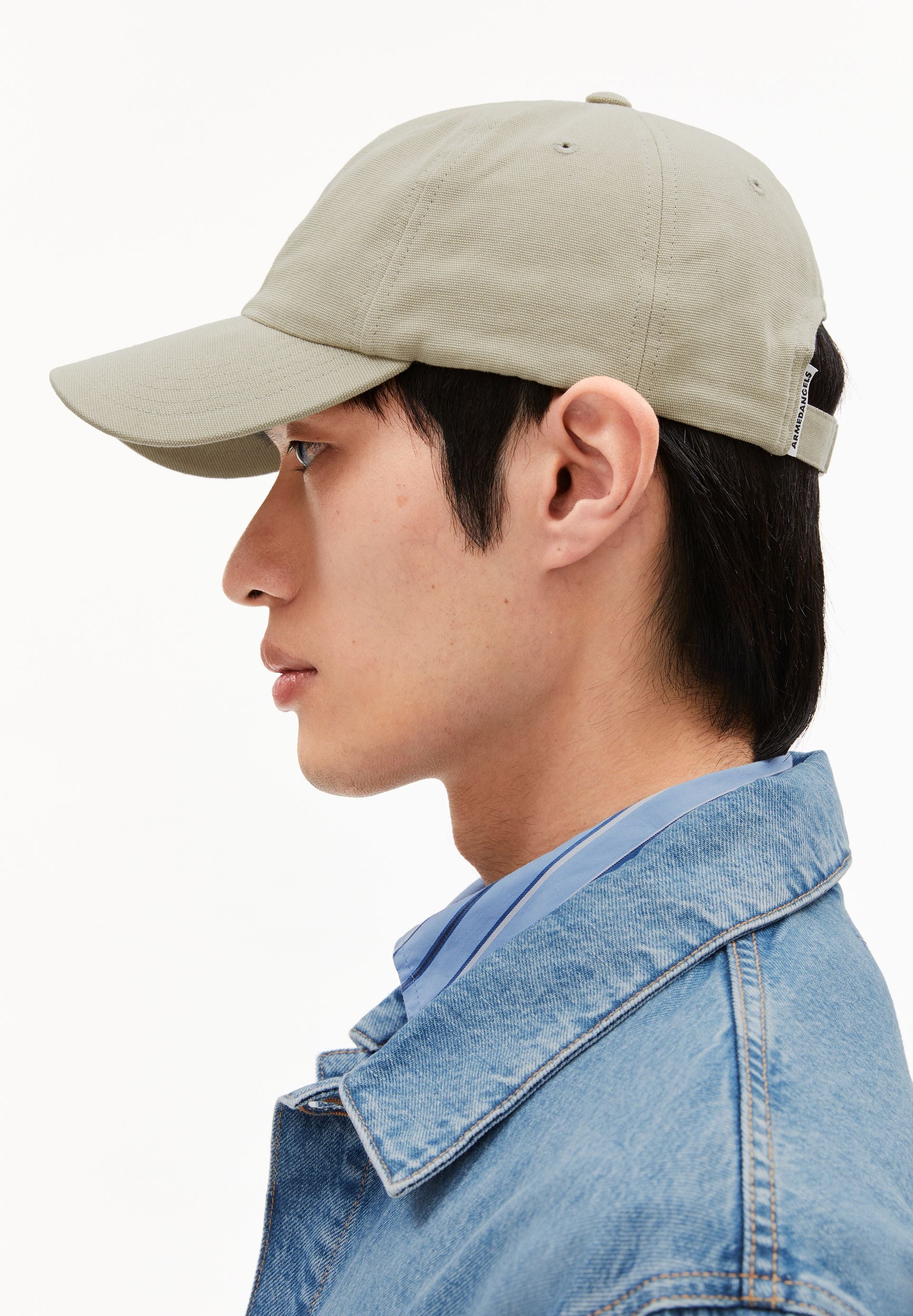 30003749-3237_211