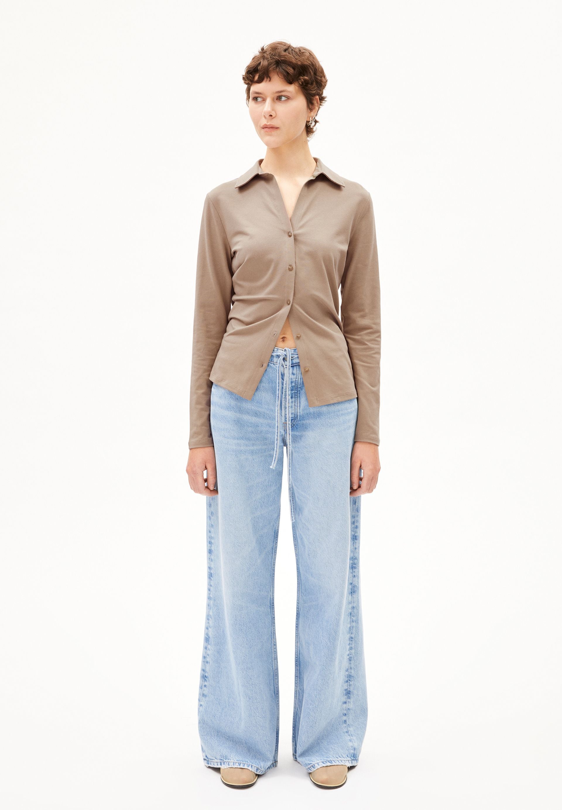 30006918-3065_411
