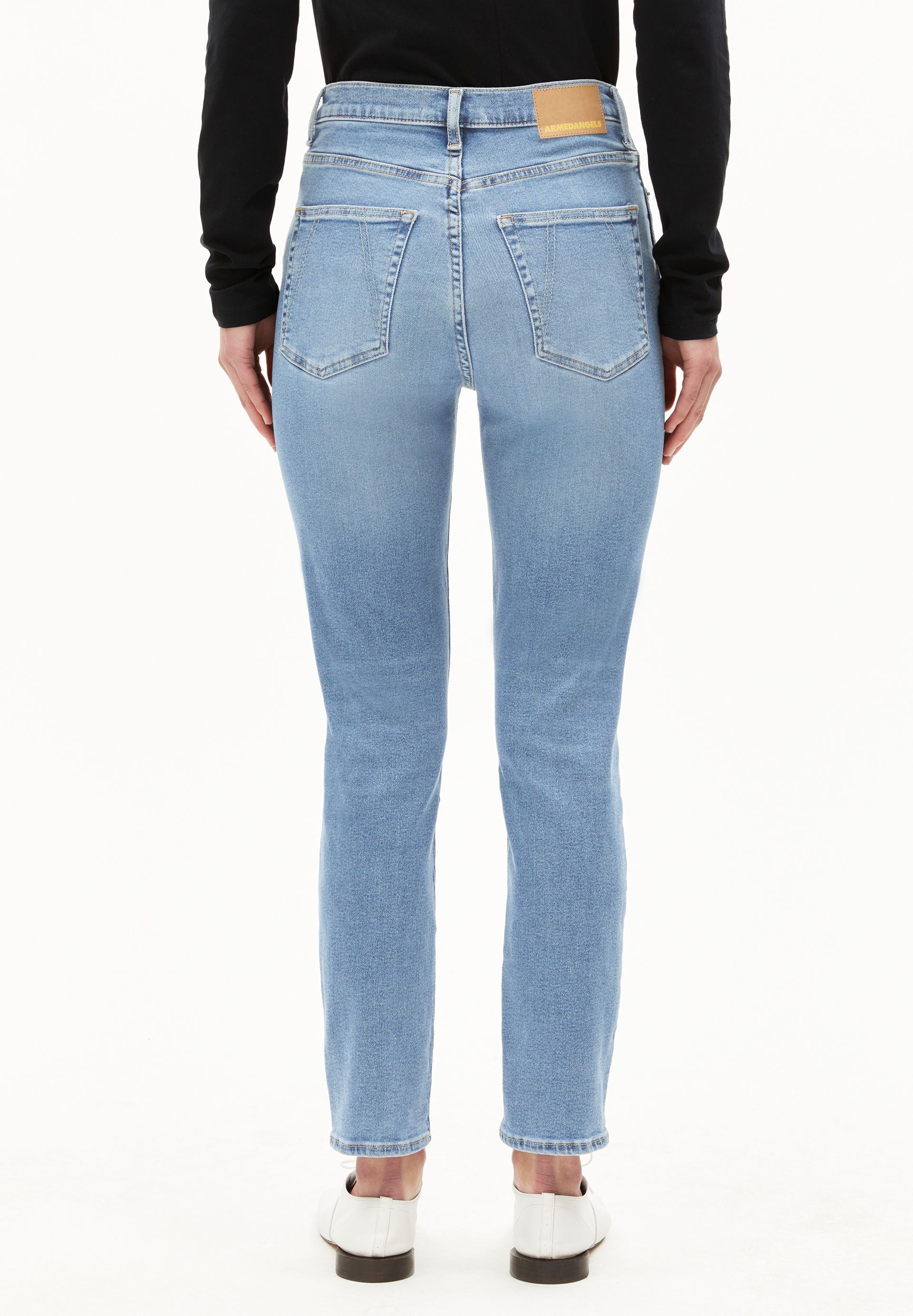 30007305-3074_211