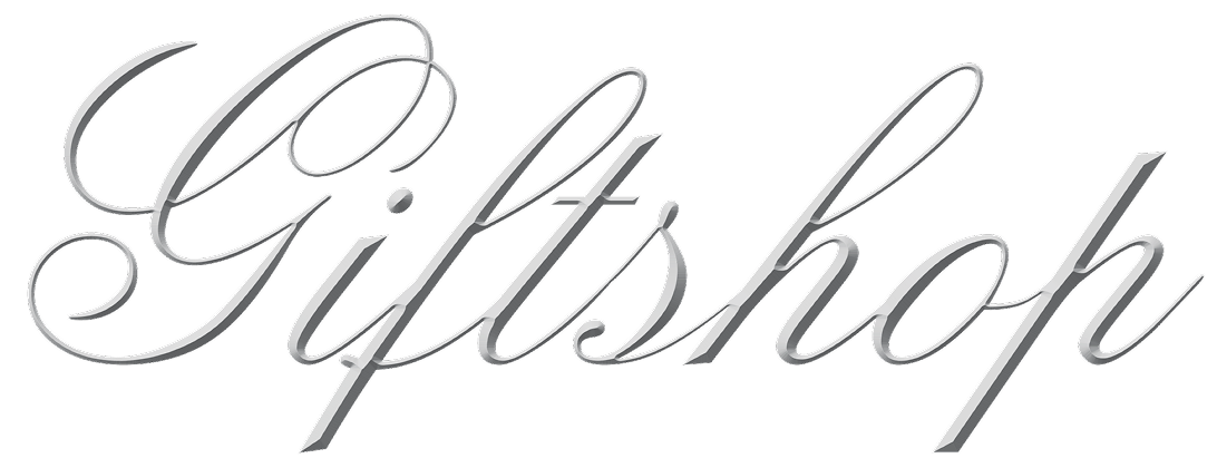 Schriftzug „Giftshop“ in eleganter, geschwungener silberner Kalligrafie auf transparentem Hintergrund.